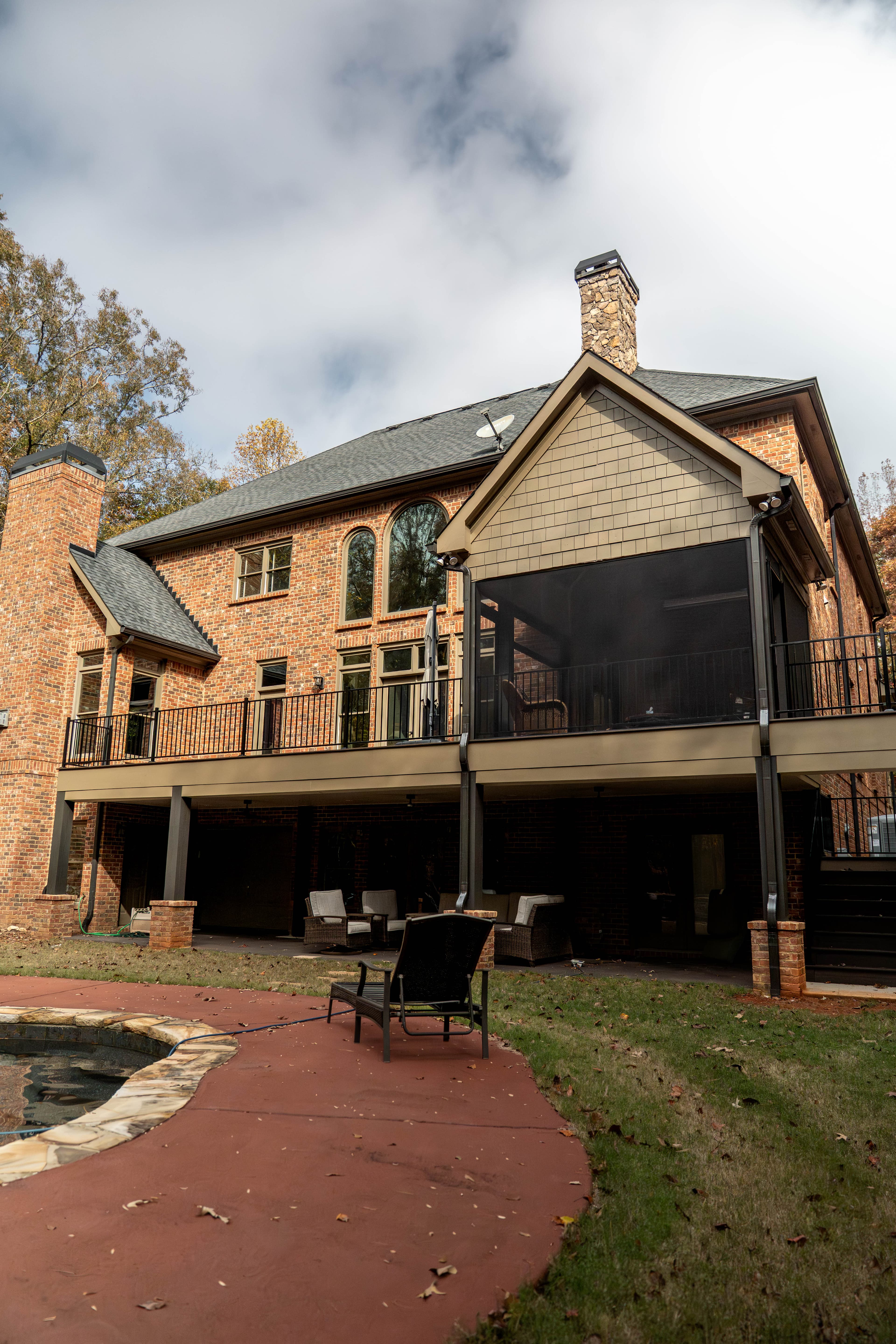 Screened Porch & Covered Deck — photo 2